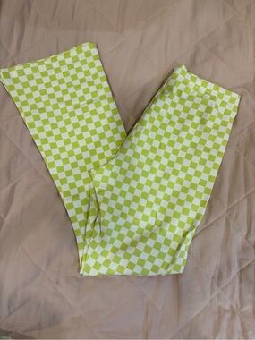 Old Navy Lime Green and White Checkered Flair Leggings